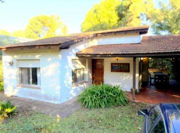 Casa de 3 ambientes, Berazategui · Oportunidad en Country El Carmen