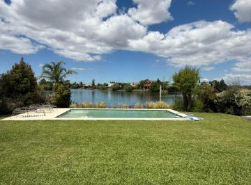 Casa de 8 ambientes, Tigre · L Iturralde Prop - Venta Casa a La Laguna en Lagos del Norte. 4 Dorm