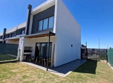 Departamento de 2 ambientes, Córdoba · Housing Miradores de Manantiales, Loft en Venta