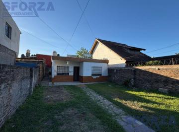 Casa · 300m² · 3 Ambientes · 4 Cocheras · Casa en Los Polvorines