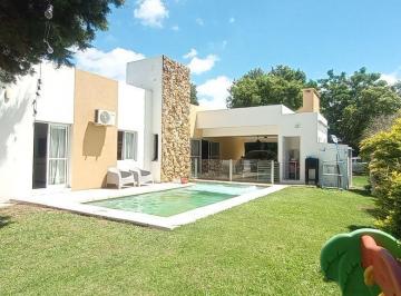 Imagen 1 · Casa en Venta en Country Los Molinos