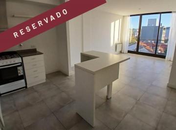 Departamento · 52m² · 2 Ambientes · Departamento en Alquiler en Plaza Mitre