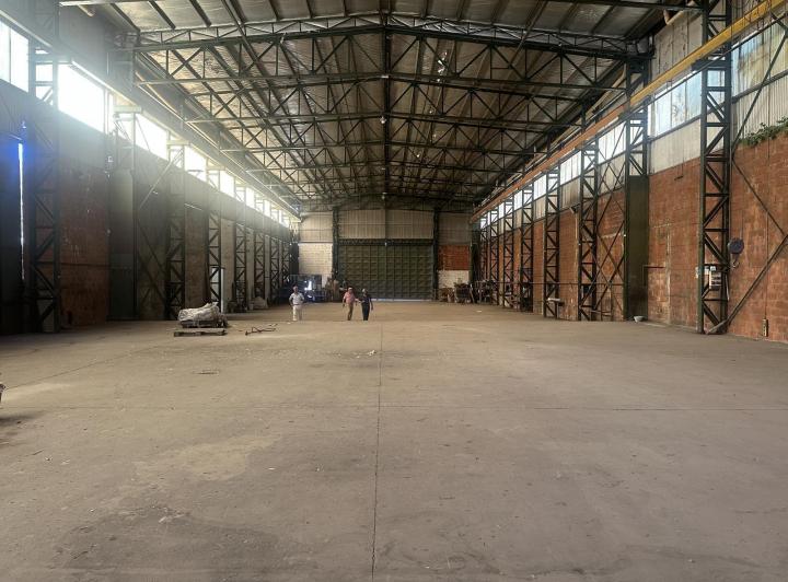 Depósito · 1500m² · 3 Cocheras