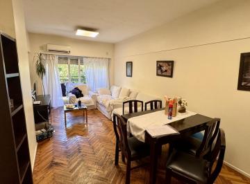 Departamento · 65m² · 3 Ambientes · 1 Cochera · Venta Departamento 3 Ambientes Apto Credito Parque Patricios Cochera y Balcon