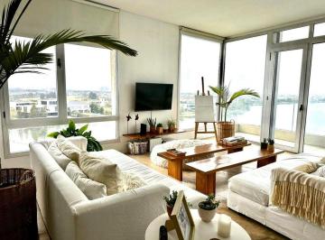 Departamento · 120m² · 3 Ambientes · 2 Cocheras · Departamento Duplex en Esquina, con Pileta y Parrilla.