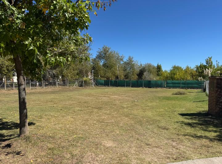 Terreno · 773m²