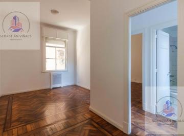 Departamento · 62m² · 2 Ambientes · Venta de Departamento de 2 Ambientes con Dependencia en Microcentro