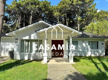Casa · 135m² · 3 Dormitorios · 1 Cochera · Pinamar Norte - Casa Penelope