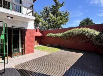 PH · 148m² · 3 Ambientes · 2 Cocheras · Venta Apto Credito | Casa en PH 3 Ambientes con Garage y Patio San Cayetano
