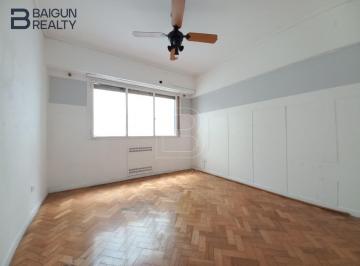 Departamento · 65m² · 3 Ambientes · Departamento de 3 Ambientes, Apto Crédito, en Venta en Caballito