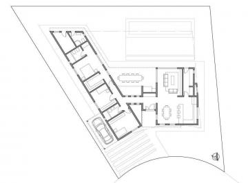 Casa · 630m² · 5 Ambientes · 1 Cochera · Casa en Rumencó Joven