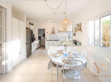 Casa · 233m² · 5 Ambientes · Casa en Alq. Temporario en Santa Maria de Tigre, Rincón de Milberg, Tigre