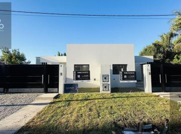 Casa · 110m² · 5 Ambientes · 2 Cocheras · Casa 3 Dorm. a Estrenar en City Bell