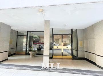 Departamento · 152m² · 5 Ambientes · 1 Cochera · Montevideo y Posadas