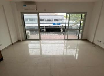 Departamento · 29m² · 1 Ambiente · Se Alquila Monoambiente Al Frente con Balcon Sobre Av Muy Luminoso