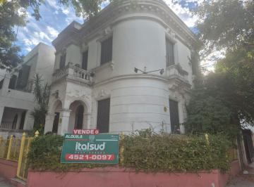 Casa · 150m² · 5 Ambientes · 1 Cochera · Construcción de Edificio 5 Pisos 2 Retiros