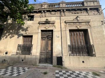 Casa de 5 ambientes, Avellaneda · Casa de Cinco Ambientes Ideal Para Reciclar en Piñeyro