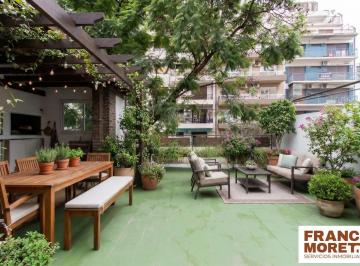 Terraza · Casa de 4 Dorm. en Barracas - Reciclada y Apto Crédito