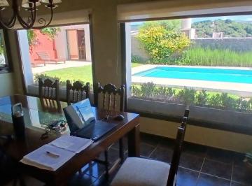 Casa de 6 ambientes, Río Ceballos · Venta Hermosa Casa 3 Dorm. Pileta y Escritorio Rio Ceballos