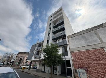 Departamento de 4 ambientes, Córdoba · Venta. Alberdi. Departamento 2 Dorm. 2 Baños. Planta Baja. Patio de 40 M²!