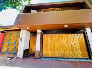 Casa de 8 ambientes, Godoy Cruz · Casa en Venta - Godoy Cruz (Zona San Martín y Beltrán)