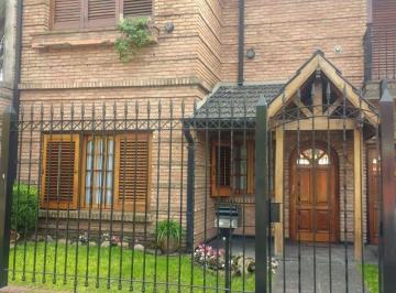 VRP-VRP-70_2 · Venta Hermoso Chalet - Inmejorable Ubicacion - Ituzaingo Norte.
