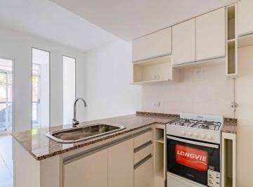 Imagen 1 - Monoambiente dividido en barrio Echesortu, con balcón terraza y cocina integrada. - · Monoambiente Dividido en Barrio Echesortu, con Balcón Terraza y Cocina Integrada.