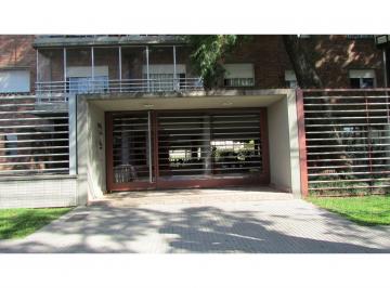 Casa · 100m² · 4 Ambientes · 1 Cochera · Departamento 4 Ambientes con Cochera en Torres Moron