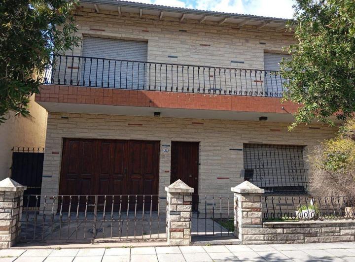 Casa en Malvinas Argentinas