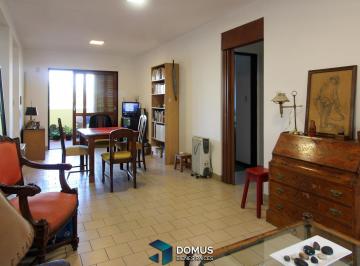 Departamento · 89m² · 2 Dormitorios · 1 Cochera · Venta Departamento Complejo Cosmopol, Caseros Al 2100