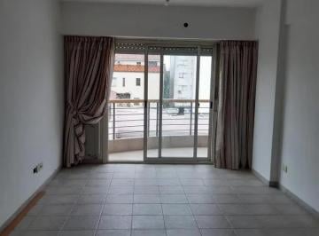 Departamento · 53m² · 2 Ambientes · 1 Cochera · Departamento en Venta - 1 Departamento 1 Baño - 56 m² - Morón