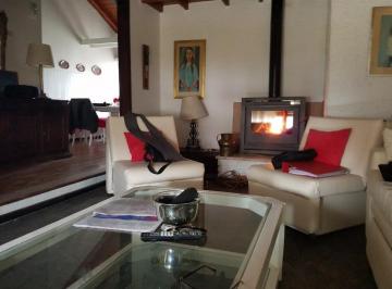 Casa · 140m² · 4 Ambientes · Casa en Venta - 3 Dorm. 3 Baños - 450 m² - Pinamar