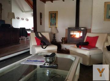 Casa · 140m² · 4 Ambientes · Casa en Venta - 3 Dorm. 3 Baños - 450 m² - Pinamar