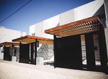 Casa · 80m² · 2 Dormitorios · 1 Cochera · Casa - City Bell