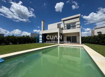 Casa · 224m² · 5 Ambientes · 2 Cocheras · Ayres Plaza Casa a La Venta - Cuan Propiedades