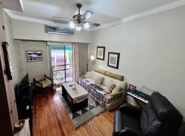 PH · 130m² · 3 Ambientes · PH con Entrada Independiente 3 Ambientes en Venta Sarandí