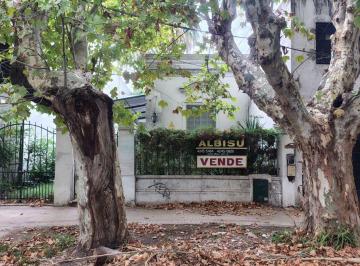 Casa de 3 ambientes, Lomas de Zamora · Casa a Reciclar o Demoler Sobre Amplio Lote en Lomas de Zamora
