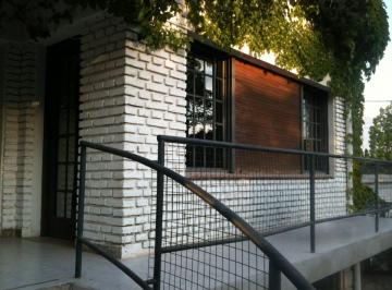 Casa de 10 ambientes, La Cumbre · La Cumbre - Zona Residencial - Casa con Gas Natural