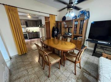 Casa · 120m² · 4 Ambientes · Venta Casa 4 Ambientes en El Barrio de Mil Casitas - Liniers