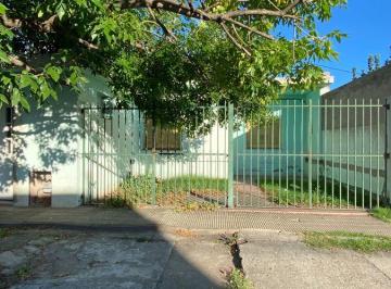 Casa de 5 ambientes, Bahía Blanca · Casa de 3 Dorm. con Amplio Patio