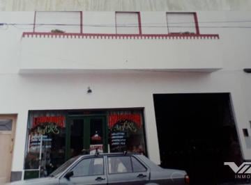 Depósito · 280m² · 5 Ambientes · Venta en Block, Local, Galpón y 2 Viviendas 2 Amb. Villa Martelli