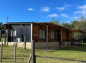 Casa · 80m² · 3 Ambientes · 1 Cochera · Casa en Venta La Loma - Los Reartes