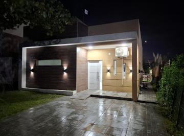 Casa · 90m² - martin martocci · Casa en Alquiler Barrio Privado Domselaar Chico con Piscina