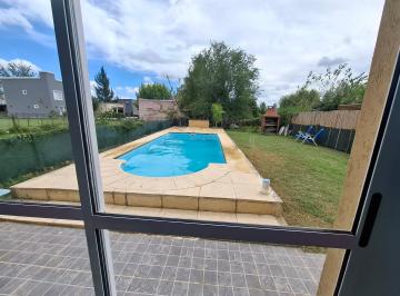 Casa de 4 ambientes, San Vicente · Casa en Alquiler Barrio Privado Domselaar Chico con Piscina