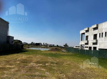 Terreno · 700m² · Venta Terreno 700 m² en Lagos de Canning Esteban Echeverria