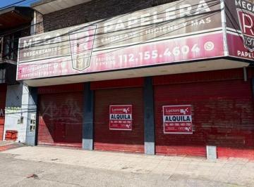 Local comercial · 200m² · 6 Ambientes · Alquiler Importante Local Comercial con Estacionamiento y Oficinas - Ruta 197 Al 1000 José C Paz