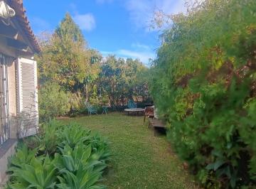 Casa · 240m² · 5 Ambientes · 1 Cochera · Casa en Exclusivo Barrio Parque en Villa Urquiza