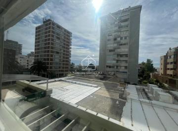Foto1 · Apartamento en Peninsula, 3 Dorm. *