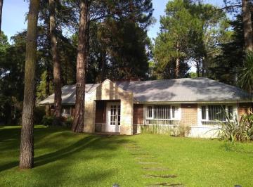 Casa · 135m² · 4 Ambientes · Carilo Cod 643 Alquiler y Venta - Oportunidad Usd 230.000.