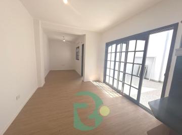 Casa · 110m² · 4 Ambientes · 1 Cochera · Venta Casa 4 Amb. Ciudad Jardin. Palomar. Reciclada a Nuevo